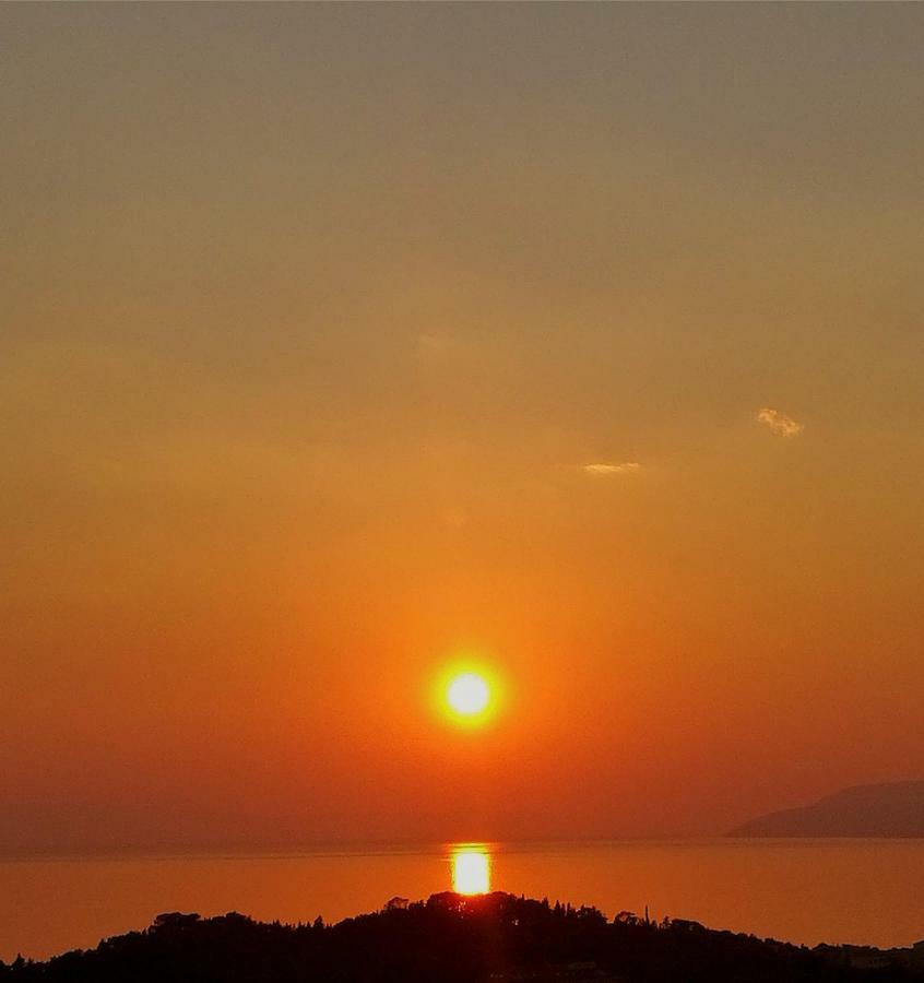 Anicas Panoramic Sea Weue Appartement Makarska Buitenkant foto