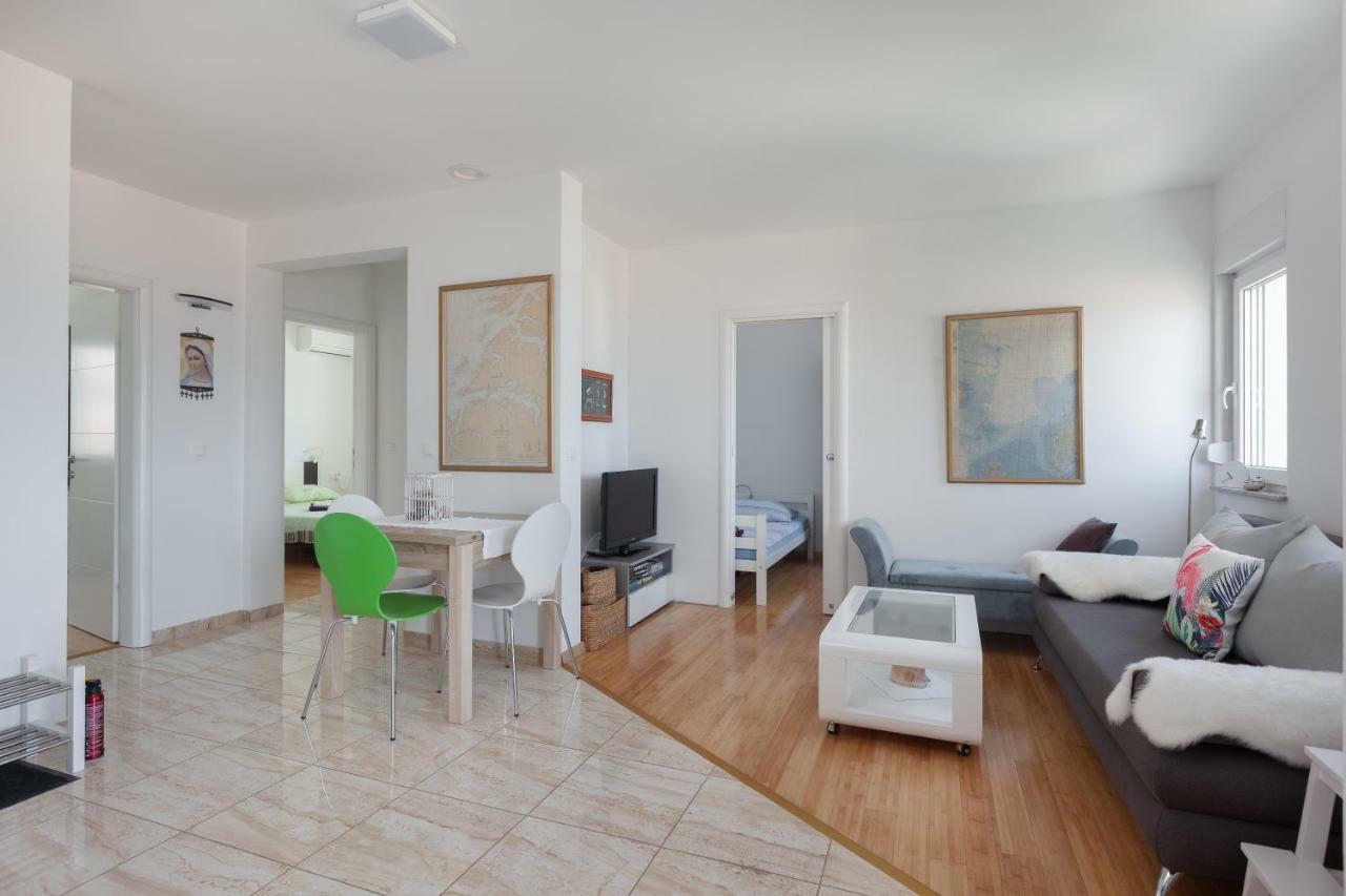 Anicas Panoramic Sea Weue Appartement Makarska Buitenkant foto