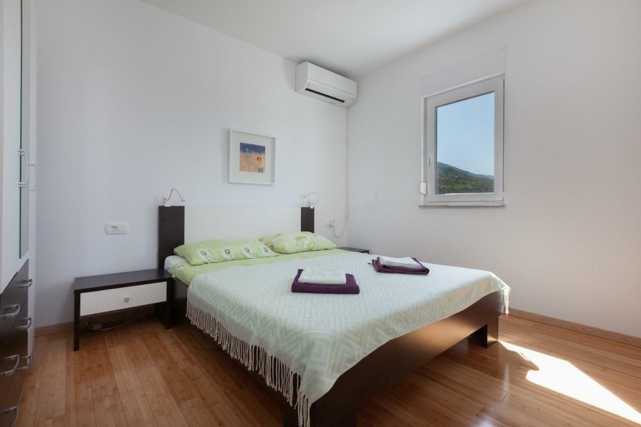 Anicas Panoramic Sea Weue Appartement Makarska Buitenkant foto